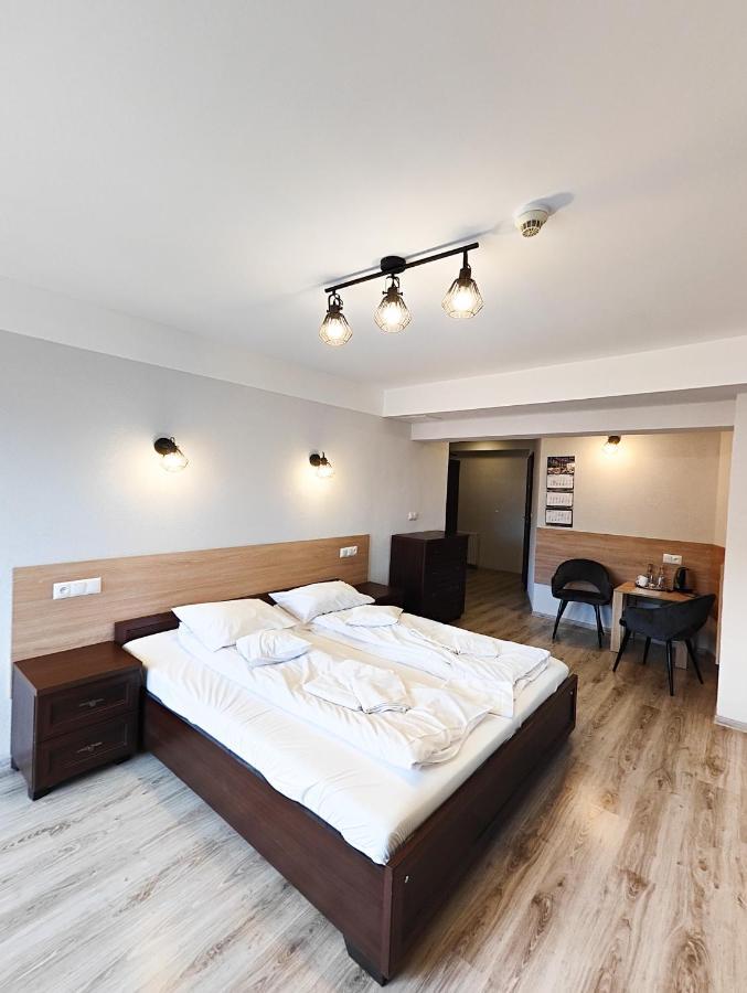 Amelia Zdroj Medical & Spa Iwonicz-Zdrój Dış mekan fotoğraf