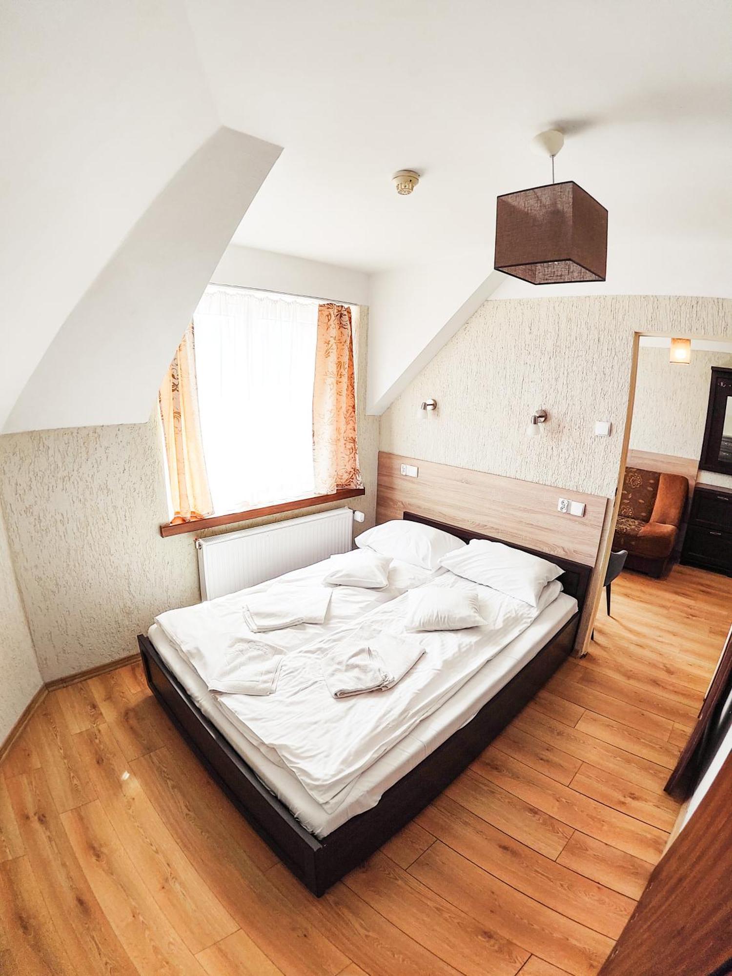 Amelia Zdroj Medical & Spa Iwonicz-Zdrój Dış mekan fotoğraf