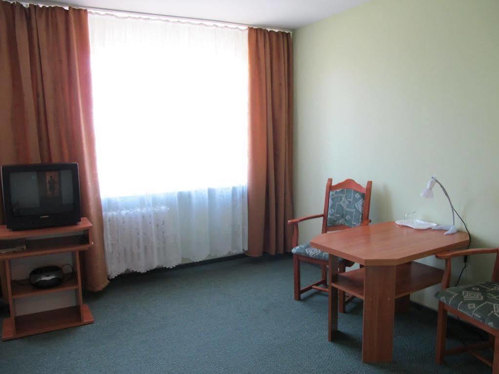 Amelia Zdroj Medical & Spa Iwonicz-Zdrój Dış mekan fotoğraf